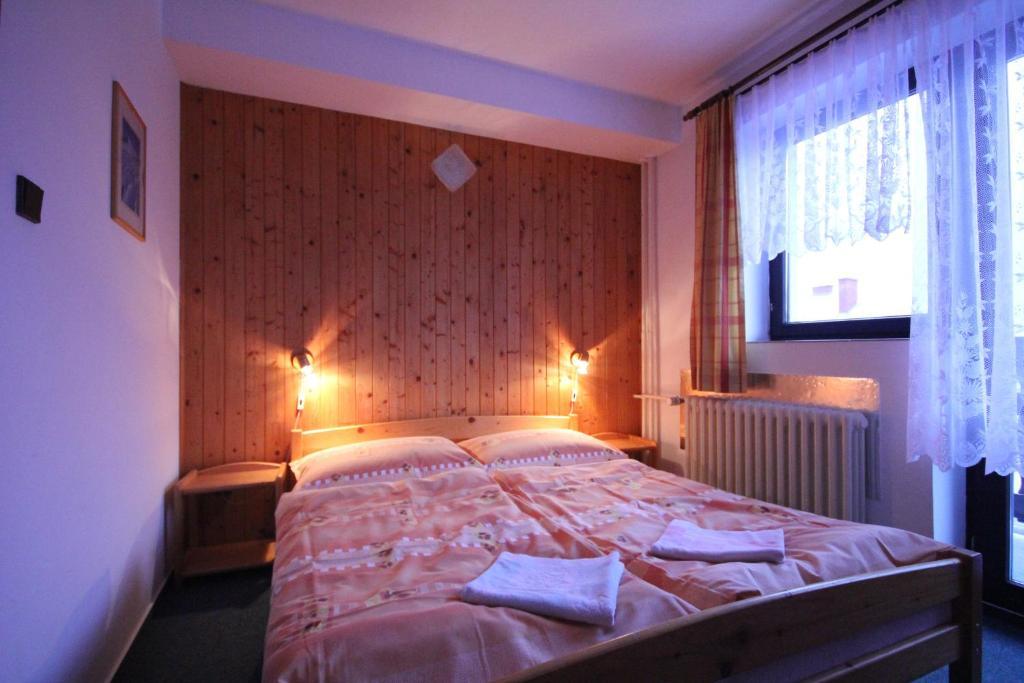 Pension Kubat Hotel Špindlerŭv Mlýn Стая снимка